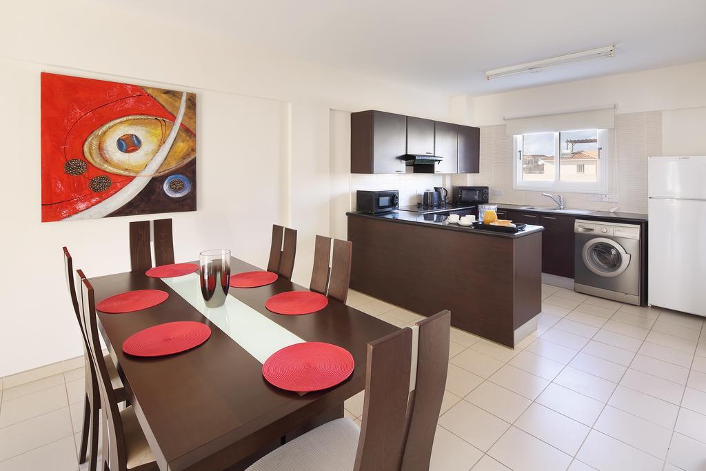 Adamou Gardens Apartment Paphos Exterior foto